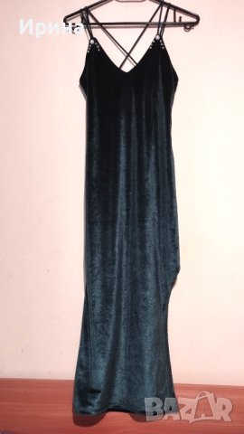 Зелена кадифена дамска рокля