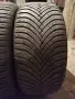 Продавам 2 броя зимни гуми 225.45.17 на 1 сезон дот 2023 Maxxis , снимка 2
