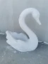 Лебед от бетон, снимка 2