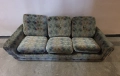 Триместен диван с размери 200см х 80 см х 40 см, снимка 1