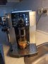 Кафеавтомат Делонги Магнефика S работи отлично и прави хубаво кафе с каймак и капучино , снимка 1