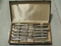 № 7805 стар комплект прибори   - ножчета - 12 броя   - с кутия   - метални   - печат / маркировка , снимка 1