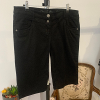 Черни дънки до коляното в размер М, снимка 7 - Къси панталони и бермуди - 44779474