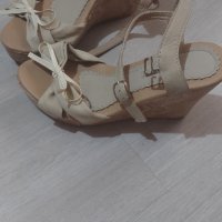 Дамски обувки, снимка 1 - Дамски ежедневни обувки - 42220274