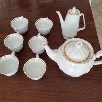 Порцеланов сервиз за чай в 9 броя, Нов, златен кант, снимка 5 - Сервизи - 37733155