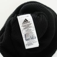 Adidas оригинална зимна шапка, снимка 2 - Шапки - 42676915