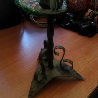 Свещник ковано желязо, снимка 3 - Антикварни и старинни предмети - 36947501