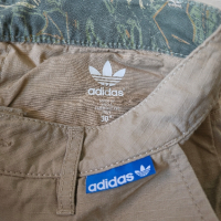 Оригинални мъжки къси гащи Adidas Originals, снимка 4 - Къси панталони - 44933820