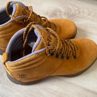 Дамски туристически обувки Helly Hansen от естествен велур размер 38, снимка 10 - Дамски боти - 40701684