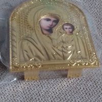 Богородица и Исус качествена метална позлатена релефна икона , снимка 6 - Икони - 37615300