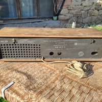 Старо радио,радиоприемник Вежен, снимка 4 - Антикварни и старинни предмети - 40521098
