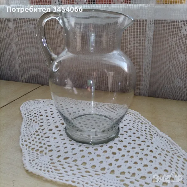 Стъклена кана-1л., снимка 1