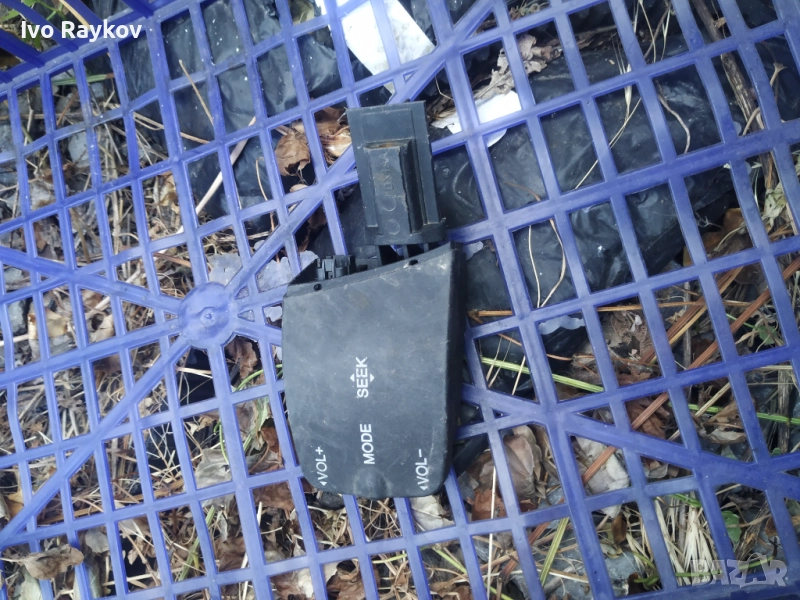 Лостче аудио управление Ford Focus II , 758710, снимка 1