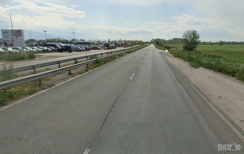 Продавам ъглов парцел 6,685 кв.м, снимка 1