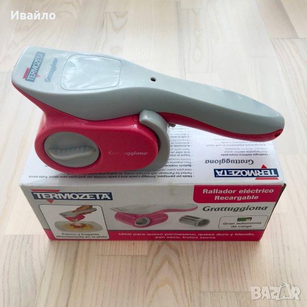 Машинка за рендосване на пармезан и твърди сирена, снимка 1