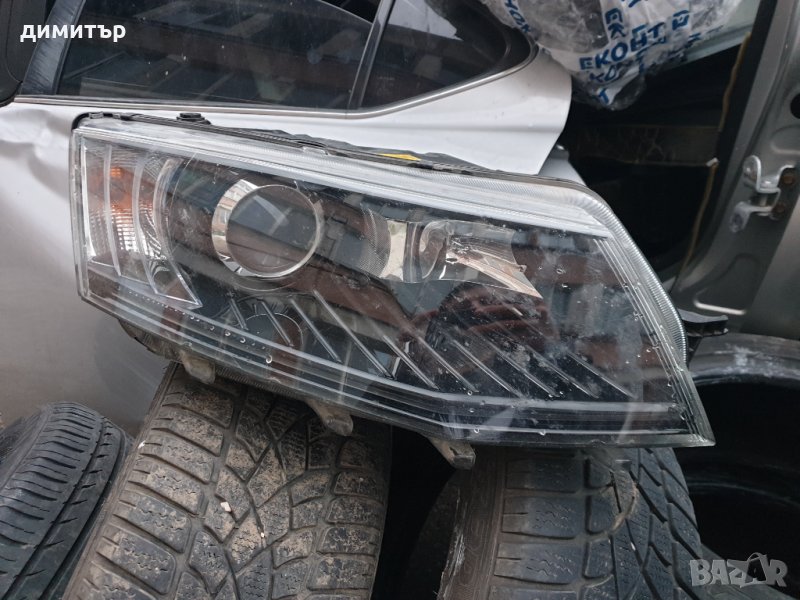 Десен фар за Skoda Octavia 2016г,bixenon,led.5E1941018B, снимка 1