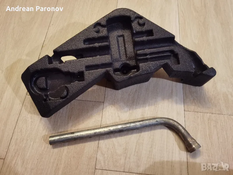 19mm ключ за гуми, снимка 1