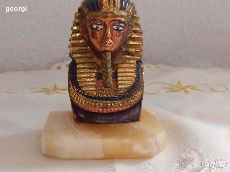 Бронзова статуетка на фараон, снимка 1