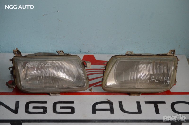 комплект оригинални фарове за opel astra F 70лв, снимка 1