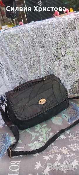 Продавам оригинална дамска чанта от естествена кожа, снимка 1