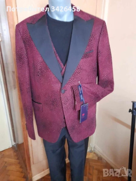 Костюм мъжки , снимка 1