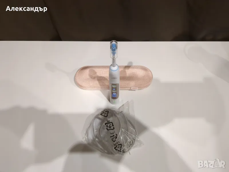 Електрическа четка Philips Sonicare ExpertClean 7300 HX960G, снимка 1