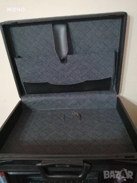 Куфар за документи , снимка 1