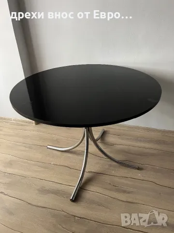 Трапезна кръгла дървена маса цвят венге, снимка 2 - Маси - 48293257