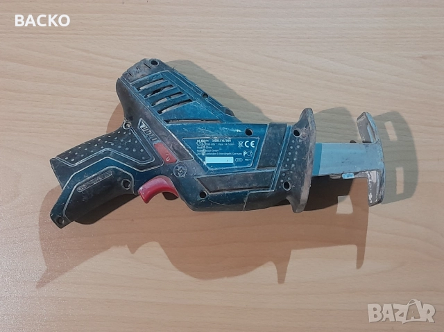 Саблен трион BOSCH GSA 10,8 V-LI за ремонт или за части, снимка 2 - Винтоверти - 52946820