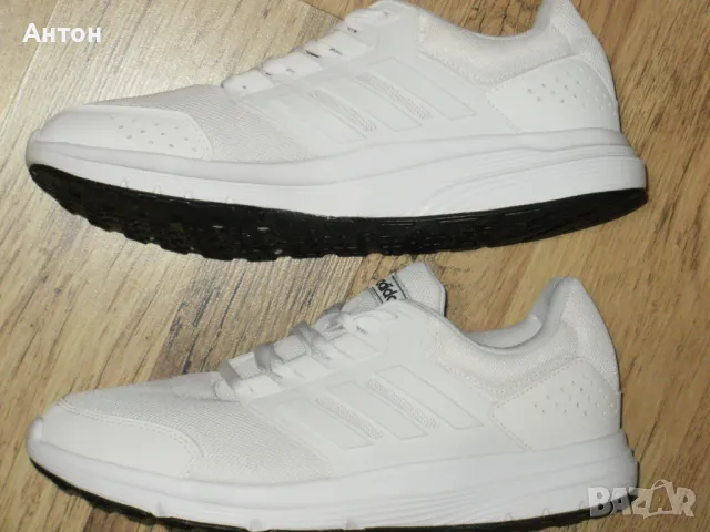 ADIDAS оригинални мъжки маратонки 43,5, снимка 3 - Маратонки - 49880614