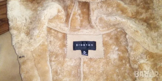 Пухкаво палто с качулка М размер, снимка 2 - Якета - 48319584