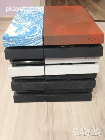 4 броя Playstation 4 за ремонт или части!!!