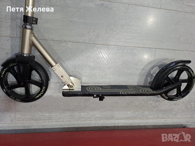 Сгъваема алуминиева тротинетка(скутер) с гуми 200мм , снимка 4 - Скутери и тротинетки - 51747281