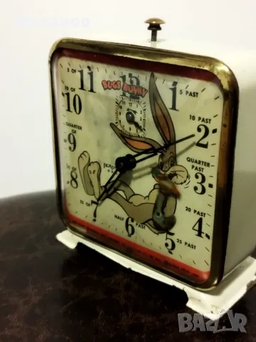 Стар механичен будилник, настолен часовник, снимка 8 - Антикварни и старинни предмети - 49580824