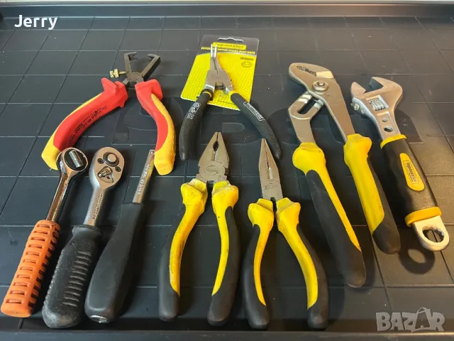 Инструменти. 