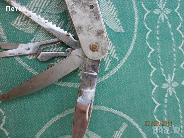 Стари сгъваеми  ножове, снимка 11 - Антикварни и старинни предмети - 51168439