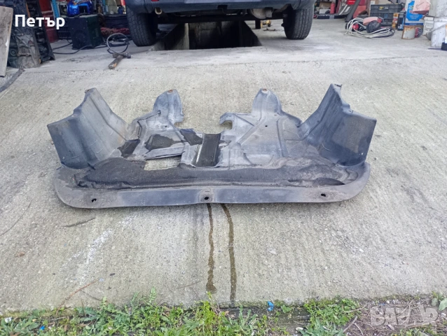 Кора под двигателя Фиат добло 2001-2010г, снимка 2 - Части - 54169189