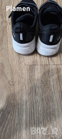 Детски маратонки пума, снимка 2 - Детски маратонки - 53824711