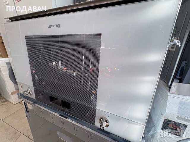 SMEG Микровълнова за вграждане 