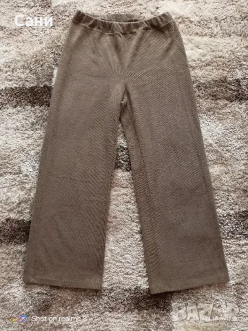 Бежов мек панталон , снимка 2 - Панталони - 47725388