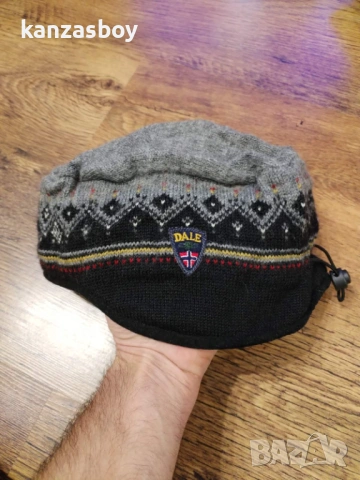 dale of norway - страхотна зимна шапка , снимка 2 - Шапки - 53077782