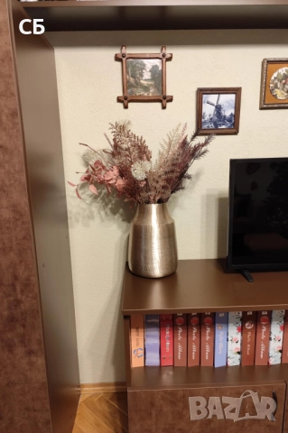 Голяма алуминиева ваза с модерен дизайн, снимка 4 - Вази - 52685725