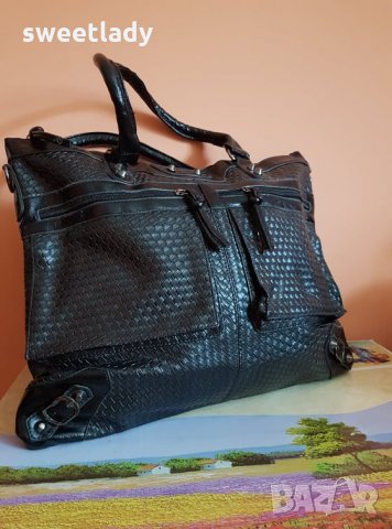 Стилна дамска чанта с черна плетка, снимка 3 - Чанти - 31800665