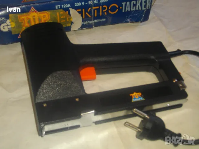 Нов немски комбиниран 8-16мм електрически дърводелски тапицерски ТАКЕР Elektro Tacker Top Craft ET 1, снимка 8 - Други инструменти - 47485869