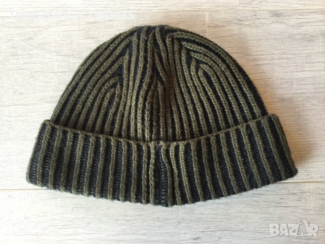 оригинална зимна зелена шапка ADIDAS x STELLA MCCARTNEY от Германия, снимка 4 - Шапки - 44307406
