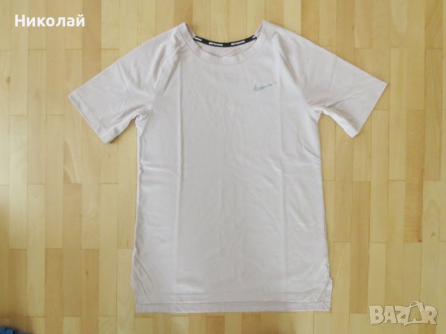 Nike Breathe Tailwind T-Shirt , снимка 2 - Тениски - 37355852
