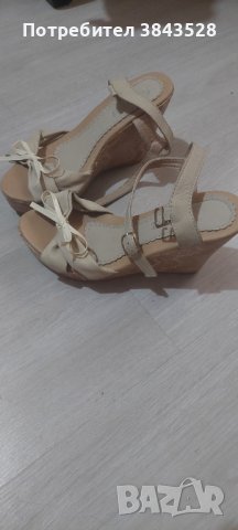 Дамски обувки, снимка 1 - Дамски ежедневни обувки - 42220274