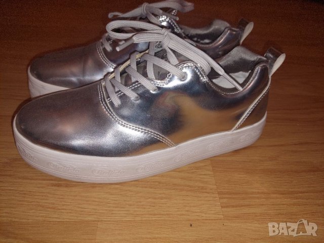 Нови обувки  Buffalo , снимка 1