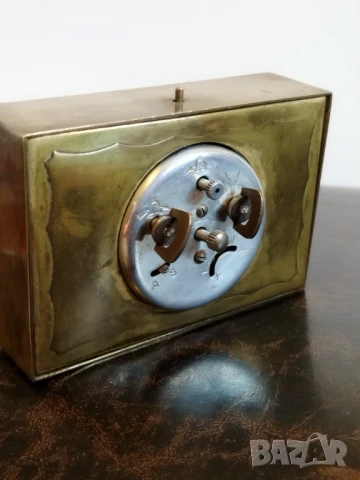 Стар механичен будилник, настолен часовник, снимка 6 - Антикварни и старинни предмети - 51044318