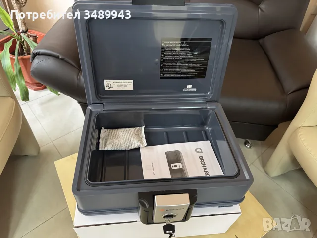Сейф преносим Brihard, снимка 5 - Други стоки за дома - 56271076